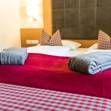Eden Hotel 4*
