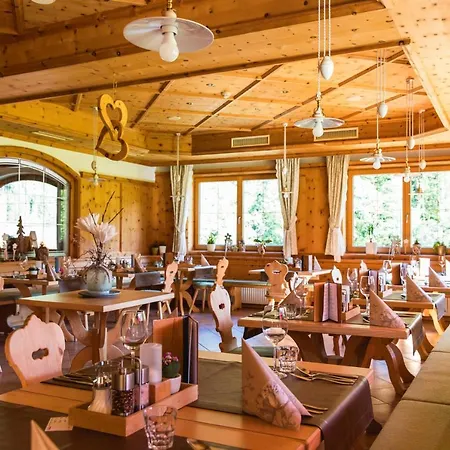 Eden Hotel