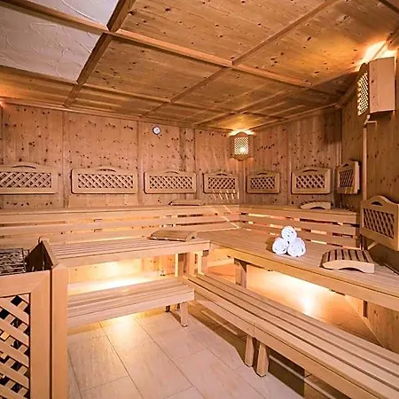 Hotel Eden 4*
