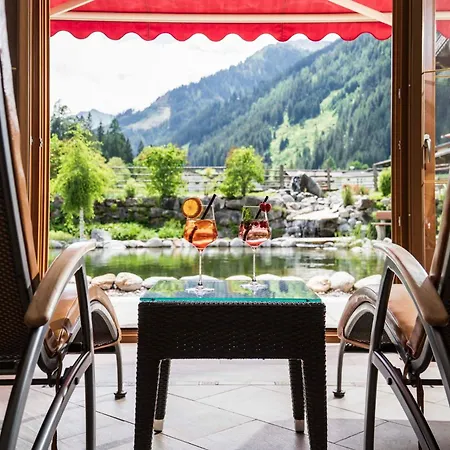 Hotel Eden Tux
