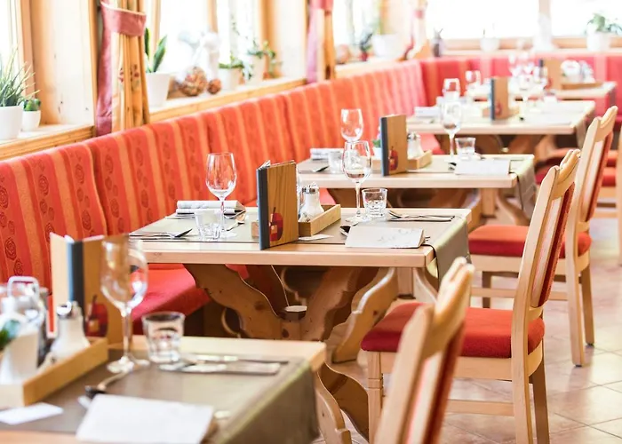 艾登酒店 图克斯